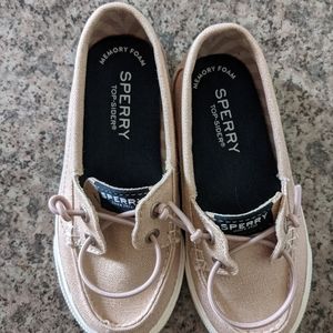 Brand New Sperry Lounge Away Jr.  Child's size 10